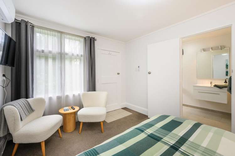 8 Waterloo Crescent Hokowhitu_24