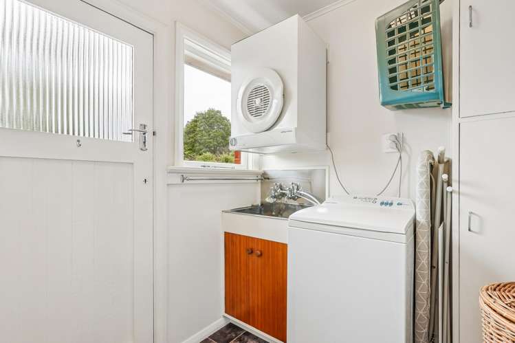 11 Hobson Street St Clair_14