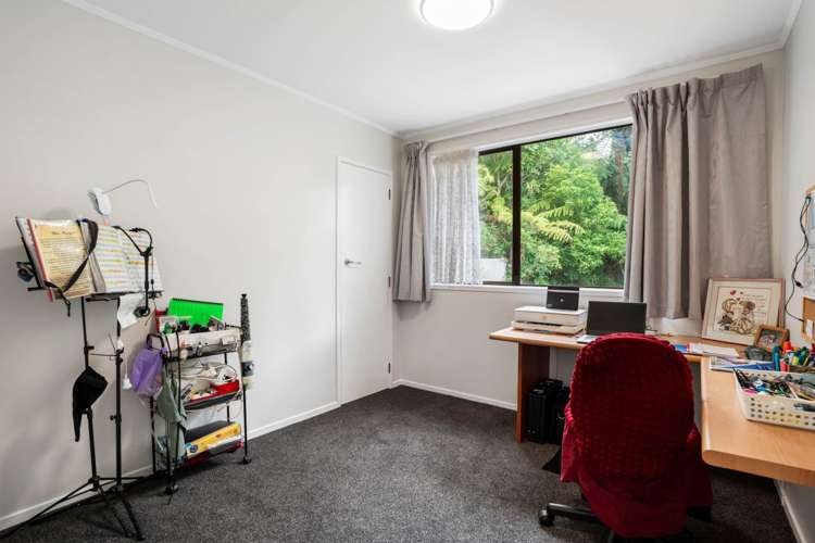 274 Forest Hill Road Waiatarua_11