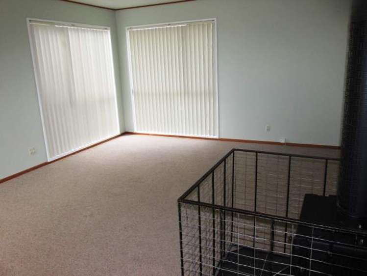 27 Plaskett Street Reefton_21