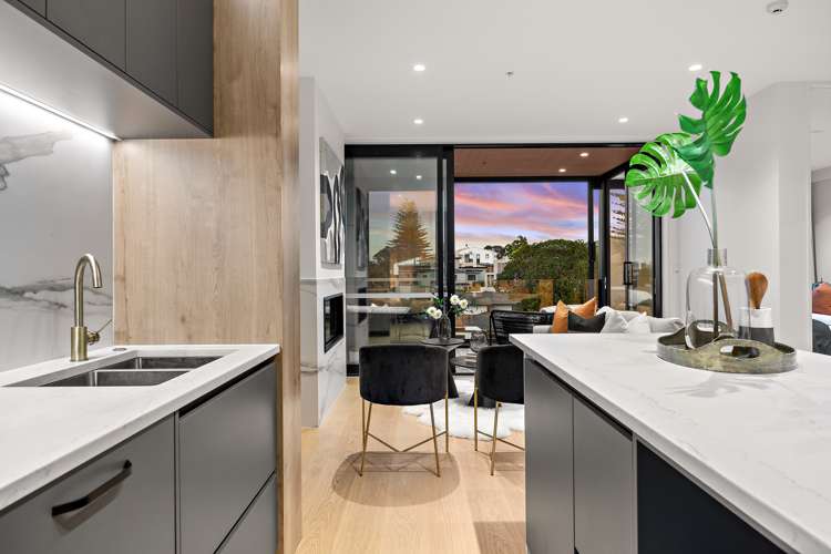 403/27 Grace Street Orakei_6