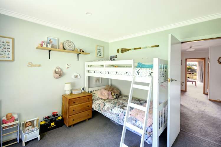 17 Thoreau Street Concord_19