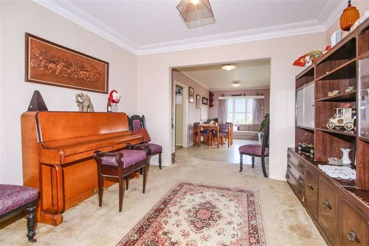 78 Pleasant Road Glen Eden_10