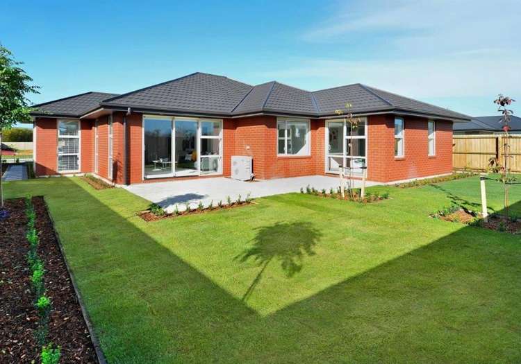 74 Liffey Springs Drive Lincoln_10