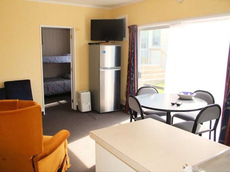 16 Wallnutt Avenue Waihi Beach_15