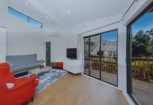 “Top School Zone! 2 Bedroom+Study,Rangi & Westlake