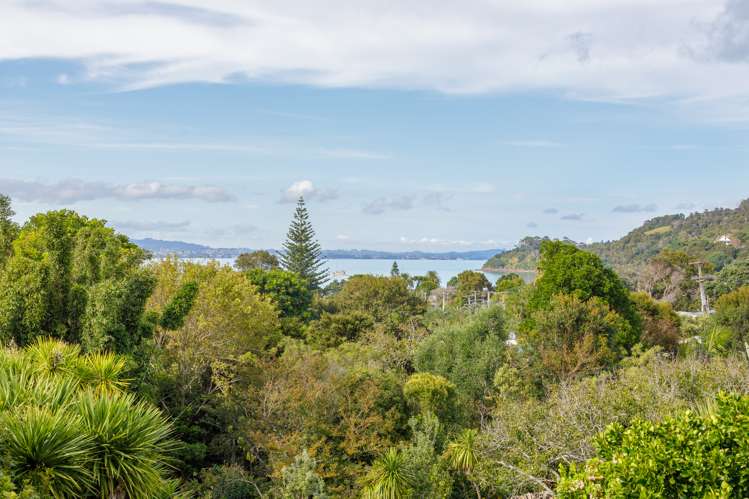 9/136 Ocean View Road Oneroa_9