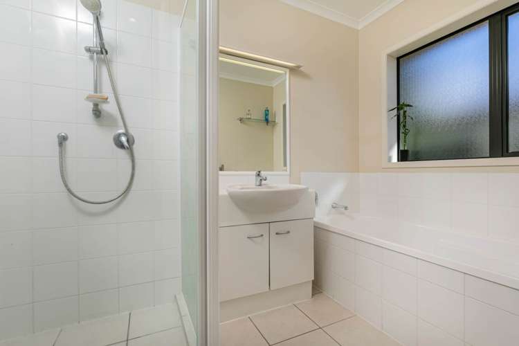 5 William Gamble Drive Greenhithe_10