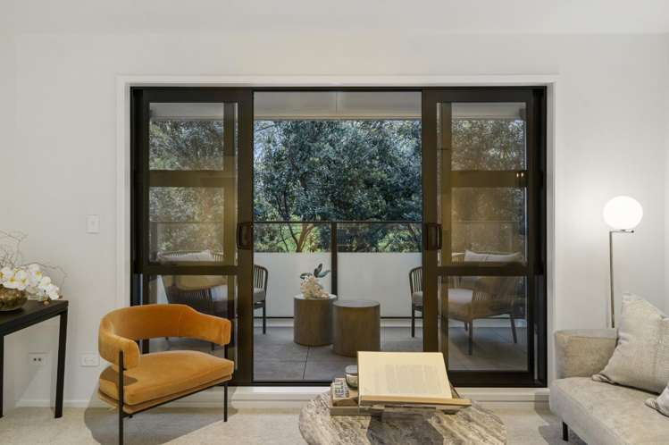 12/8 Dock Street Auckland Central_8