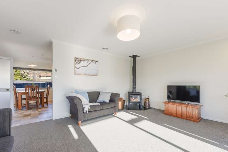 38 Farnham Drive Richmond_10