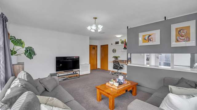 2/381 Main North Road Redwood_4