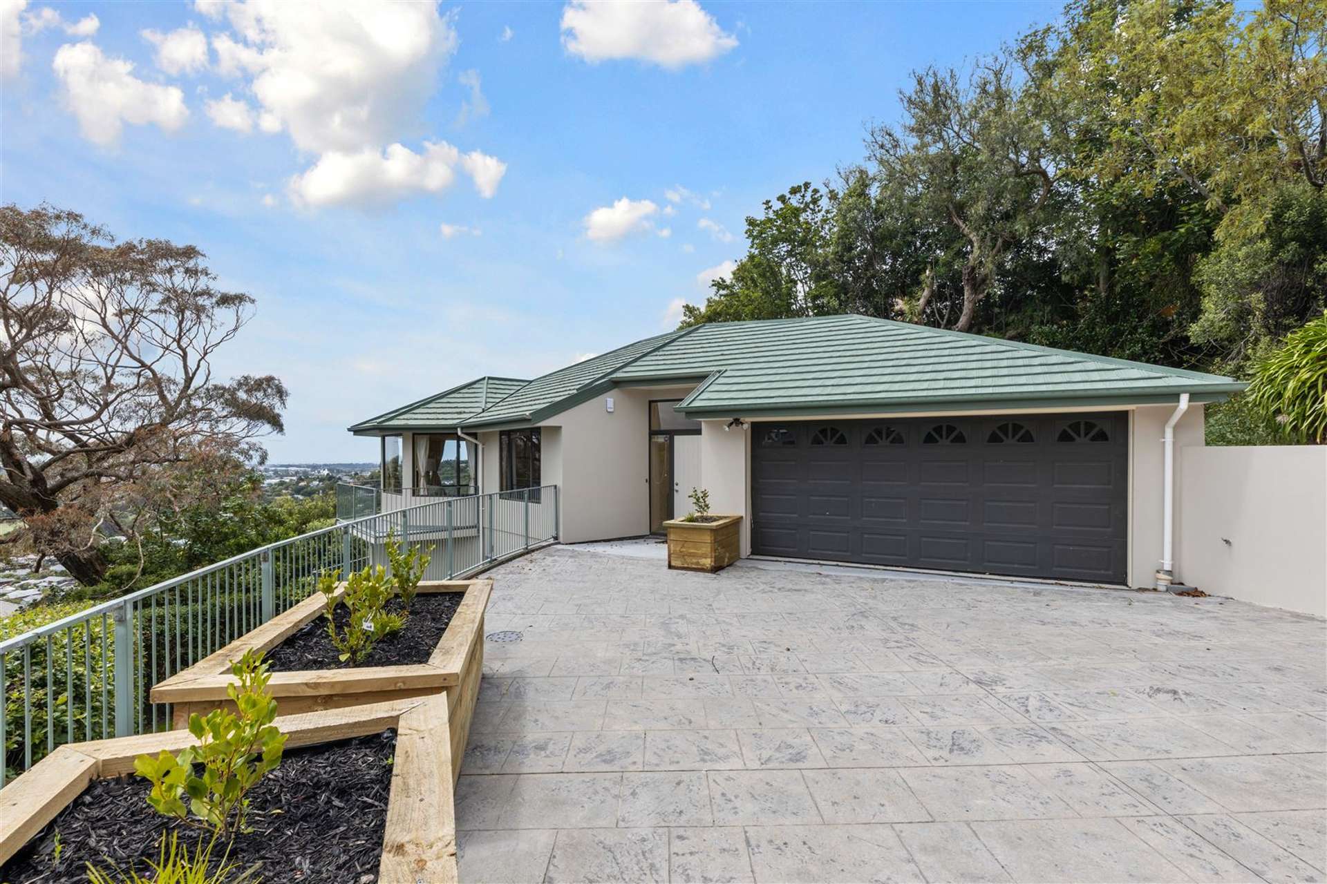 43 Aotea Terrace Huntsbury_0