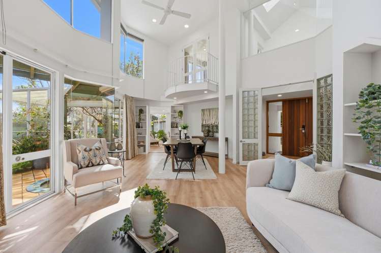 2/7 Otakau Road_4