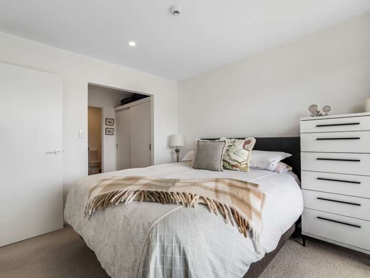 30/8 Thompson Park Road Mount Wellington_10