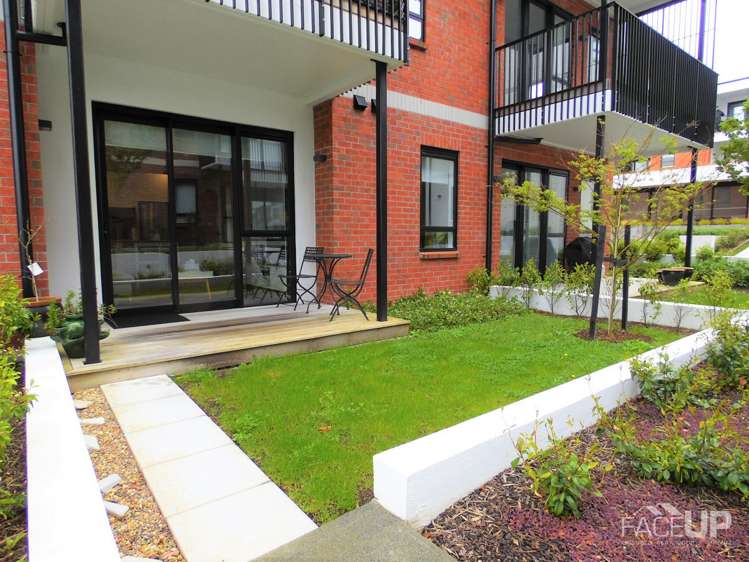 02/77g Hobsonville Point Road Hobsonville_1