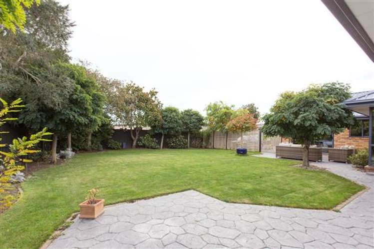 22 Saint Keverne Close Burwood_14