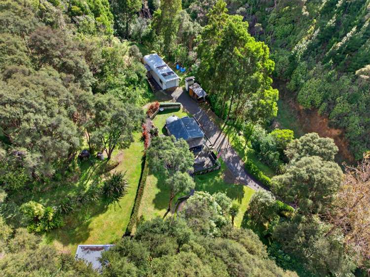 1598 Pack Spur Road Mataikona_28