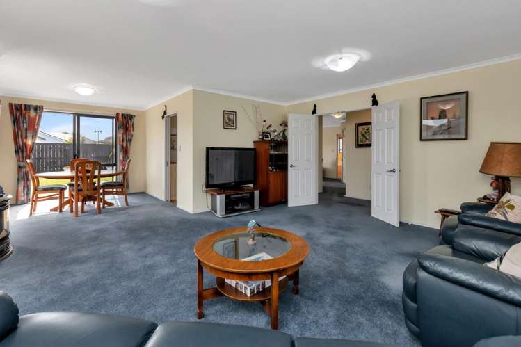 7 Kihi Place Ruakaka_12