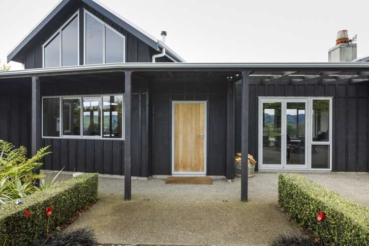 444 Pohangina Valley East Road Pohangina_14