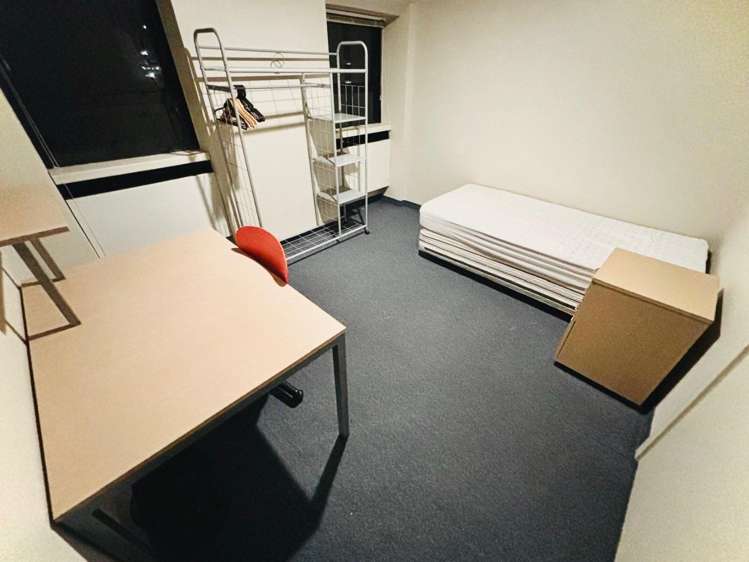 85/40 The Terrace 1372_5