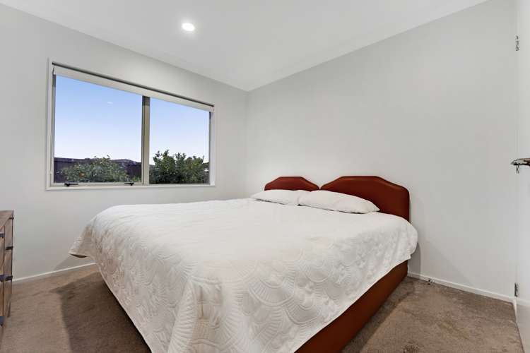 4 Savina Court Flat Bush_19