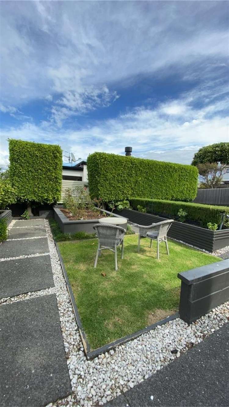 171 (Apt 2) Oceanbeach Road Mount Maunganui_5