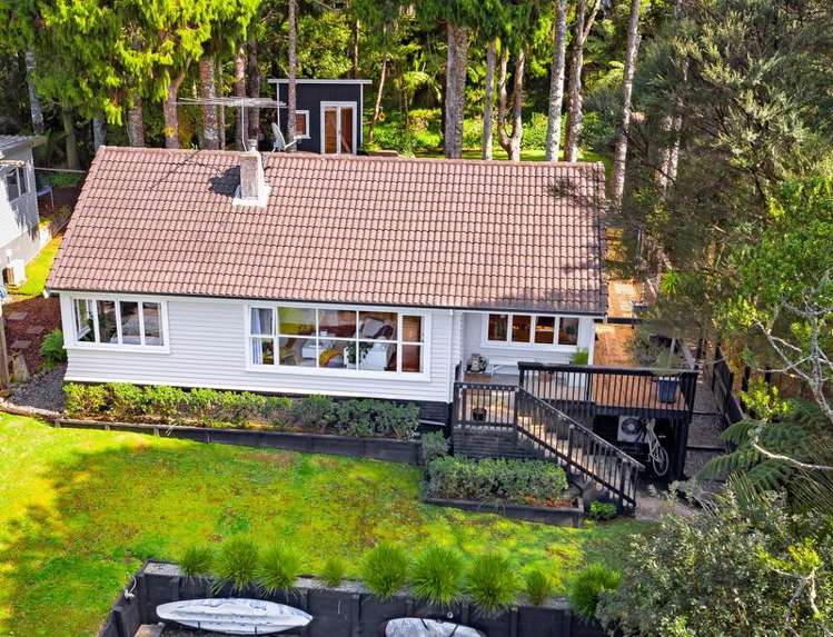 8 Sylvan Valley Avenue Titirangi_15