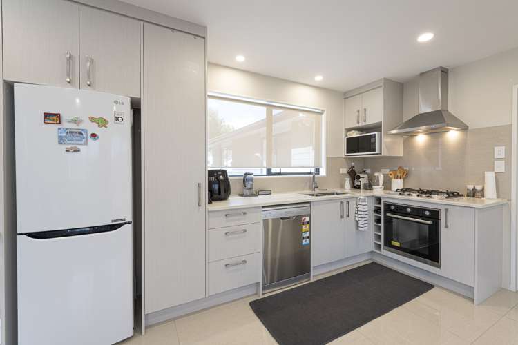 33 Everglade Drive Goodwood Heights_8