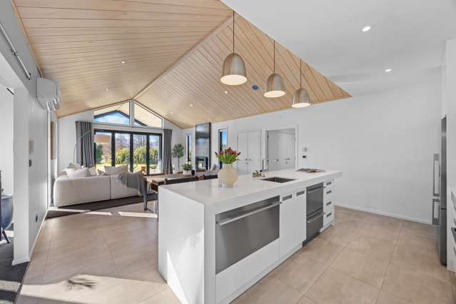 6 Hidden Hills Drive Wanaka_3