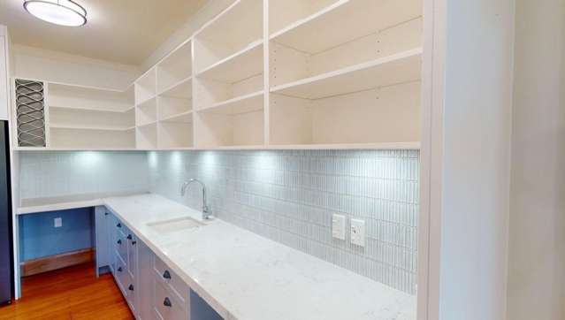 10 St Johns Avenue 10930_4