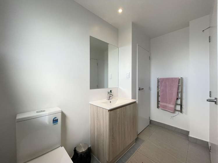 9/144 Titirangi Road New Lynn_17