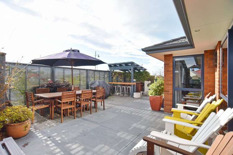 43 Pegasus Main Street Pegasus_17