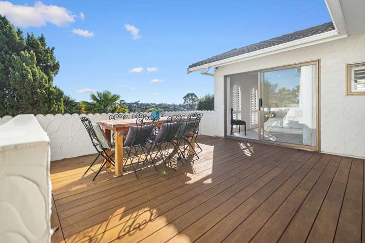 31 Squirrel Lane Browns Bay_16