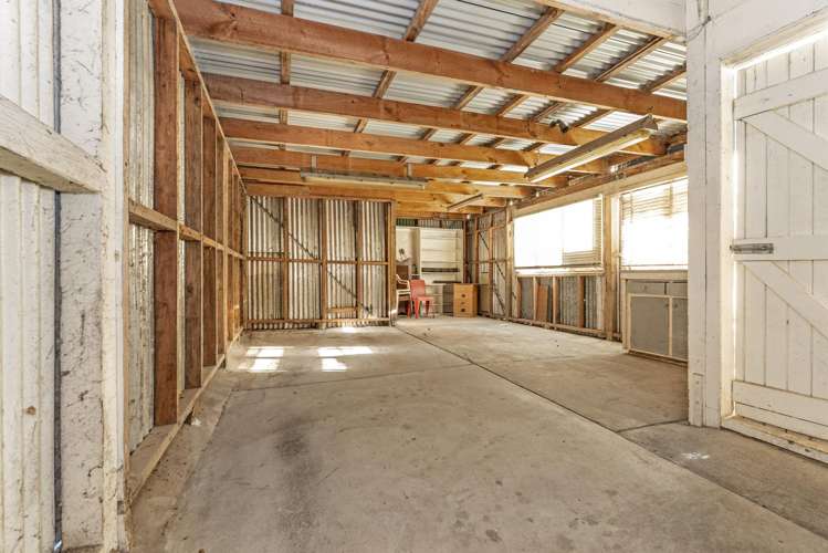 312 Kahutia Street Gisborne Central_17