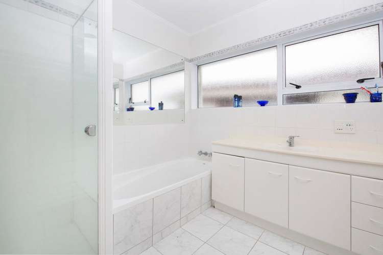 37 La Trobe Street Pakuranga Heights_10