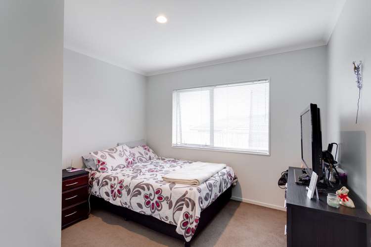 56 Percy Kinsman Crescent Riverstone Terraces_7