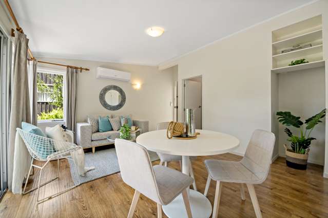 2/64 Exmouth Road Northcote_3