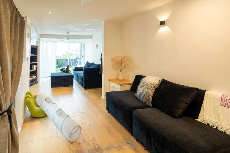 1/23 Bernleigh Terrace West Harbour_21