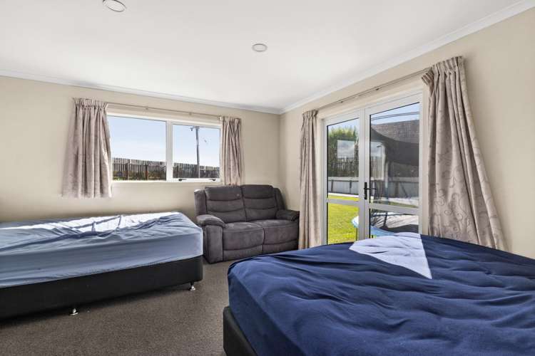 223 Farndon Road Clive_11