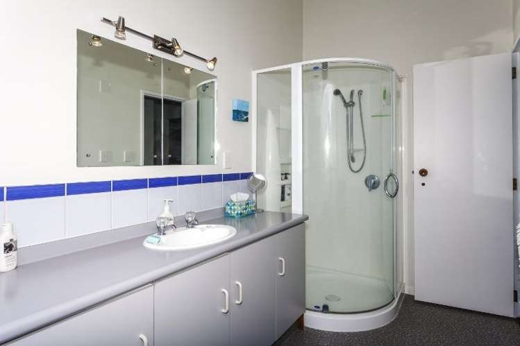 422 Onemana Drive Onemana_16