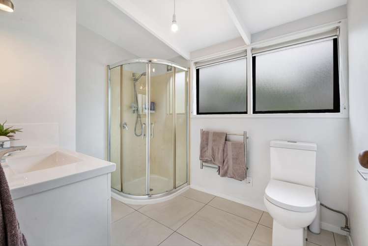 23 John Road Stanmore Bay_14