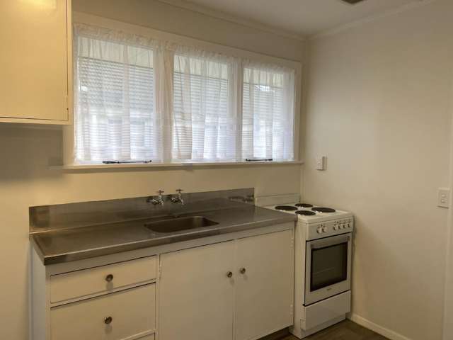 1/555 Fergusson Drive 11322_3