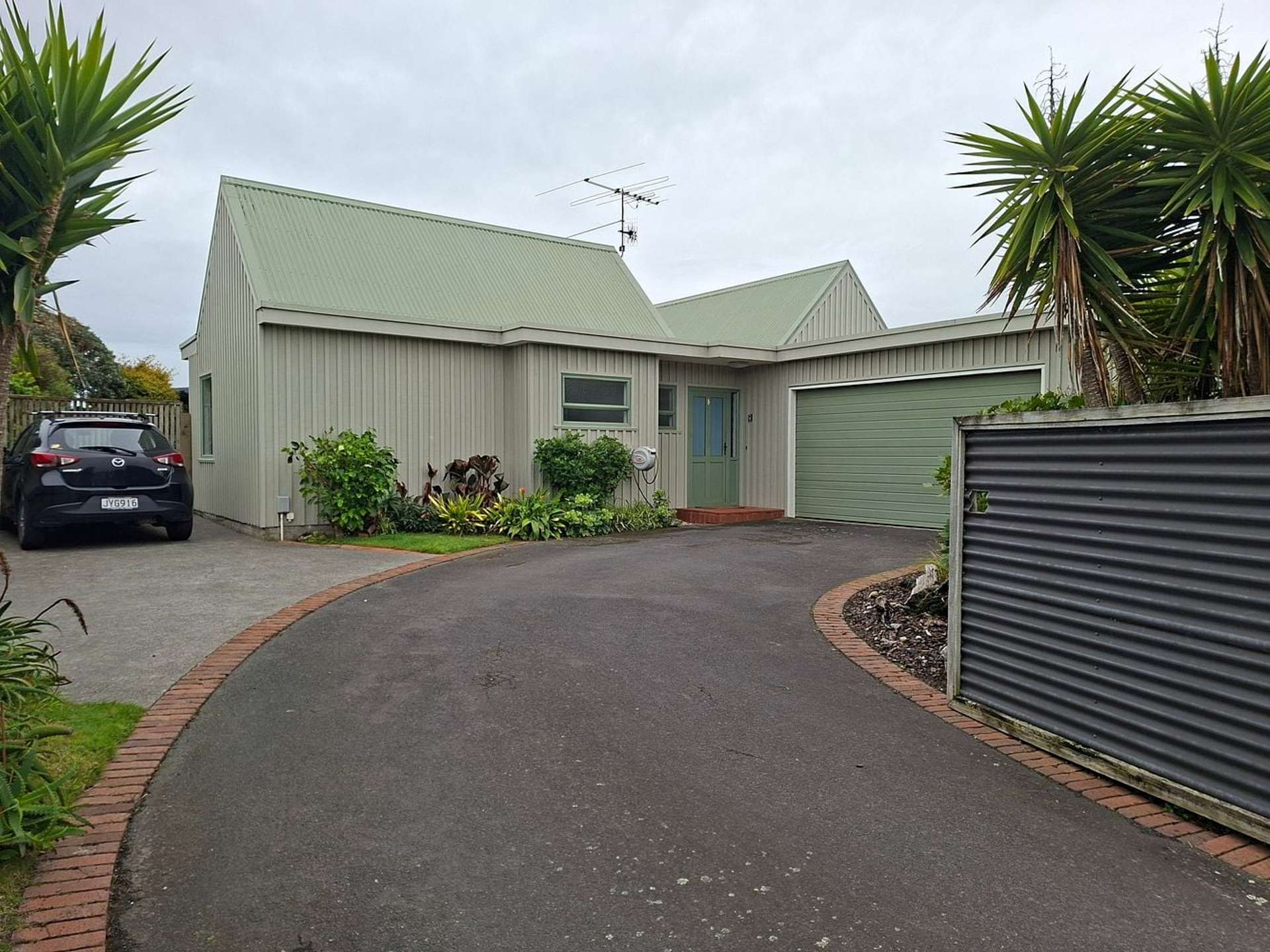 21 Rutherford Drive Waikanae Beach_0