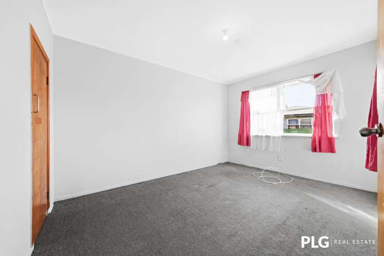 156 Hall Avenue Favona_4