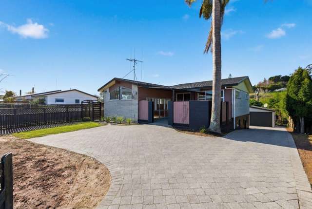 18 Olivine Street 11233_1