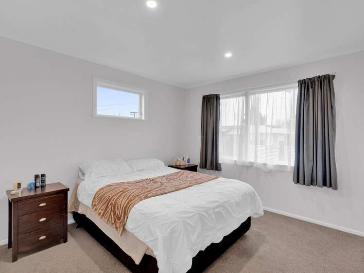 6 Colstone Street Glenview_15