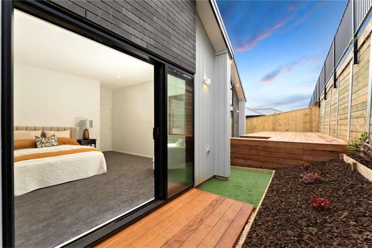 32 Streamview Way Long Bay_27