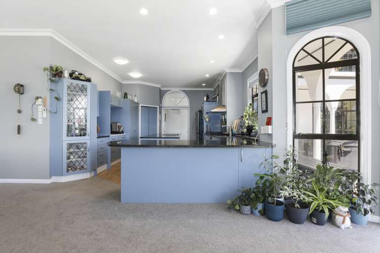 7 Deborah Rise Maunganamu_10