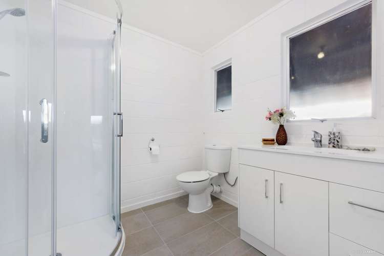 19 Keats Place Blockhouse Bay_14