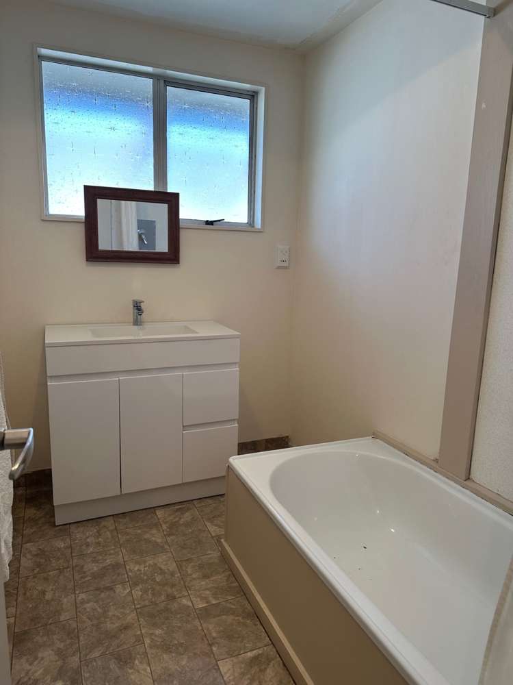 212 Revell Street Hokitika_13